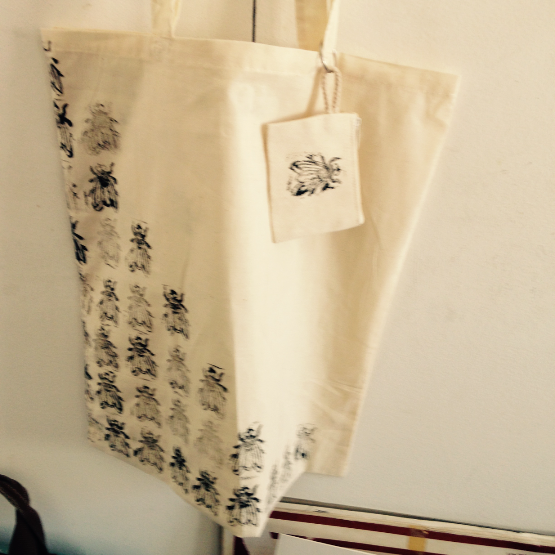 Saco e bolsa estampados